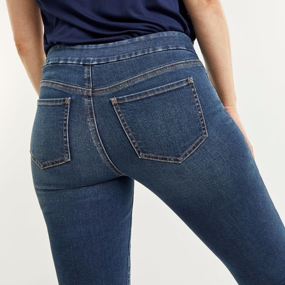 Straight leg jeans - Picture 4 of 5